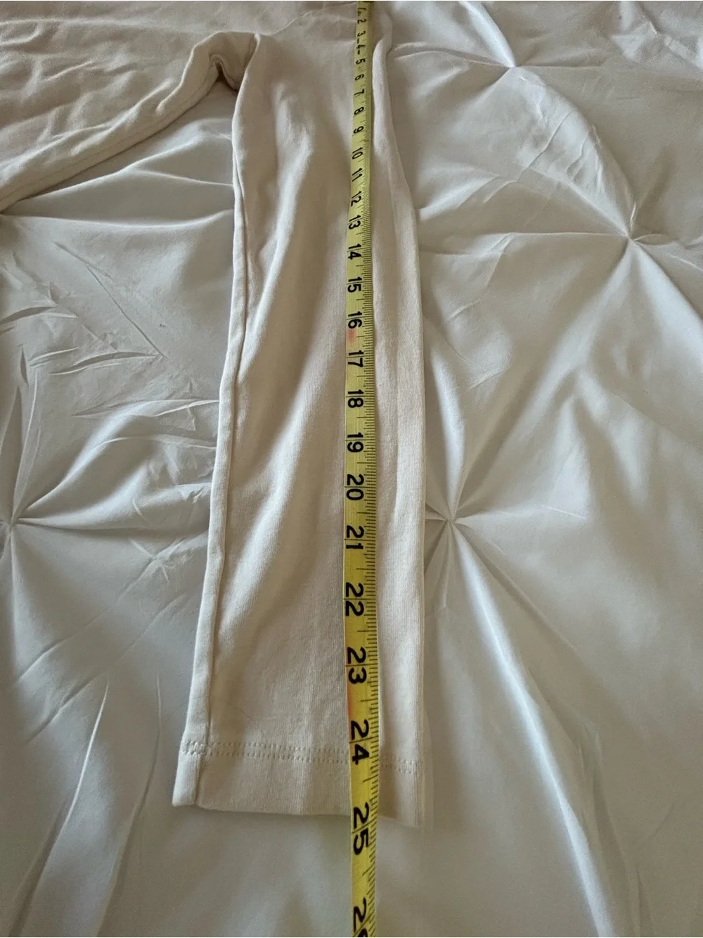 Women’s Crewneck Long-Sleeve Shirt - Cream